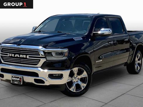 Used 2022 RAM 1500 Laramie AWD/4WD image 1