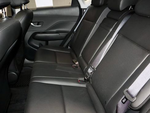 Used 2024 Hyundai Kona Limited AWD/4WD image 22