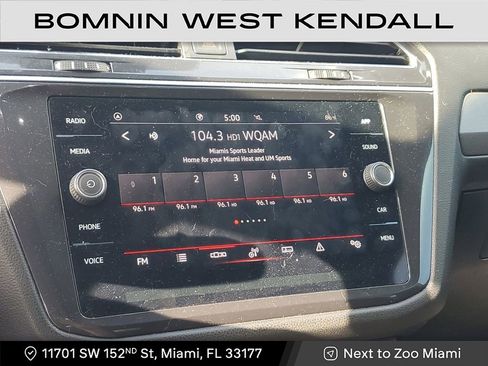 Used 2022 Volkswagen Tiguan SE R-Line image 22