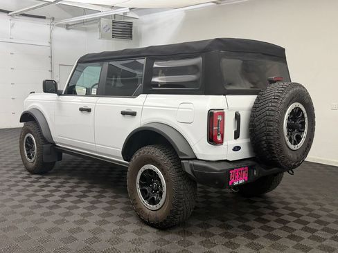 Used 2021 Ford Bronco Badlands w/ Sasquatch Package image 3