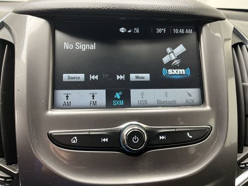 Used 2017 Chevrolet Cruze LT w/ Convenience Package image 16