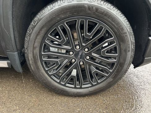 Used 2022 GMC Sierra 1500 Denali Ultimate image 4