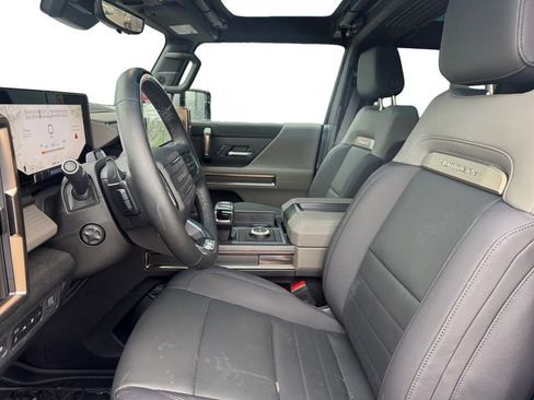 New 2025 GMC Hummer EV 2X w/ LPO, Sport Package image 11