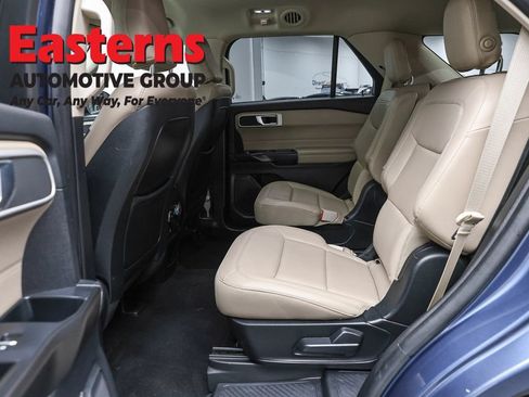 Used 2020 Ford Explorer XLT w/ Equipment Group 202A RWD image 21
