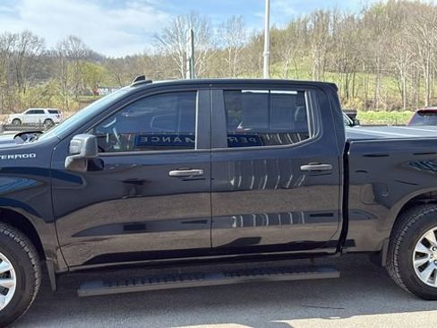 Used 2021 Chevrolet Silverado 1500 Custom w/ Safety Confidence Package image 12