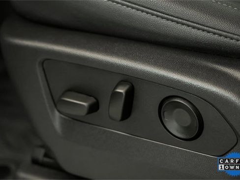 Certified 2024 GMC Sierra 2500 SLT w/ SLT Premium Package image 17