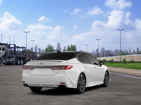 New 2026 Toyota Camry XSE FWD image 11