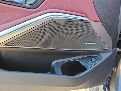 Used 2025 BMW 330i xDrive 330i xDrive w/ M Sport Package image 15