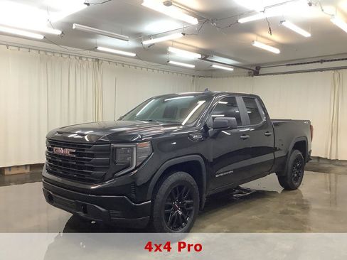 Used 2023 GMC Sierra 1500 Pro w/ Graphite Edition AWD/4WD image 1
