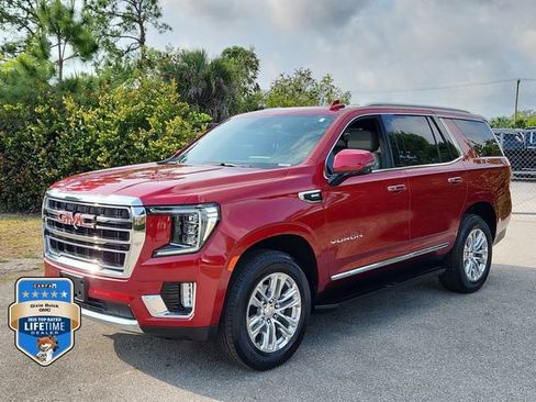 Used 2024 GMC Yukon SLT w/ SLT Luxury Package AWD/4WD image 2