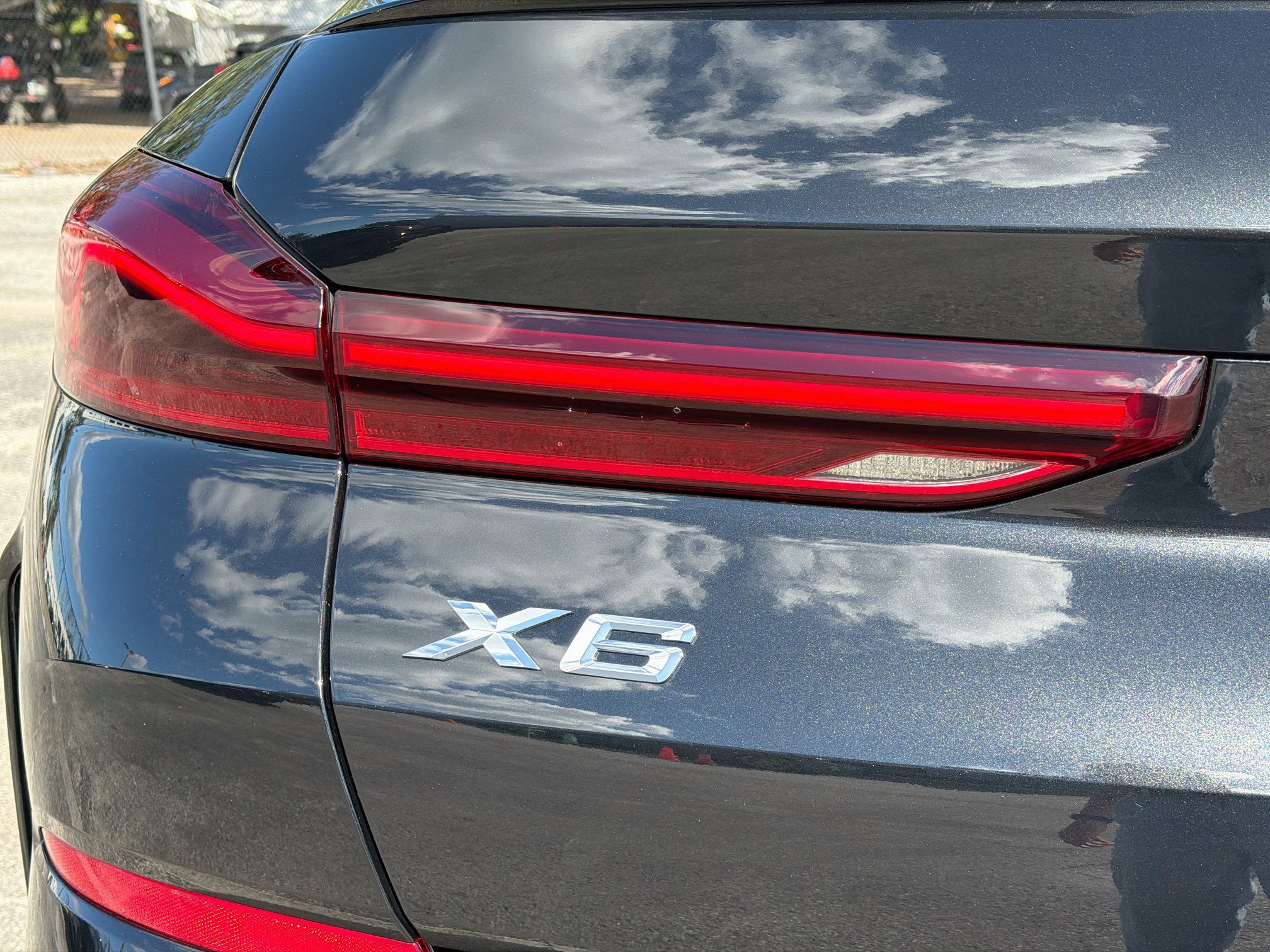 New 2027 BMW X6 xDrive40i w/ Executive Package AWD/4WD image 10