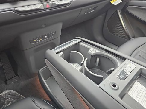 New 2026 Kia EV9 Land image 17