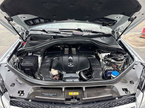 Used 2019 Mercedes-Benz GLE 400 4MATIC w/ Premium 1 Package image 36