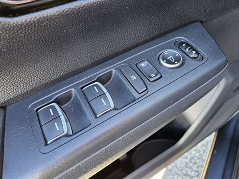 Used 2023 Honda CR-V EX-L image 30