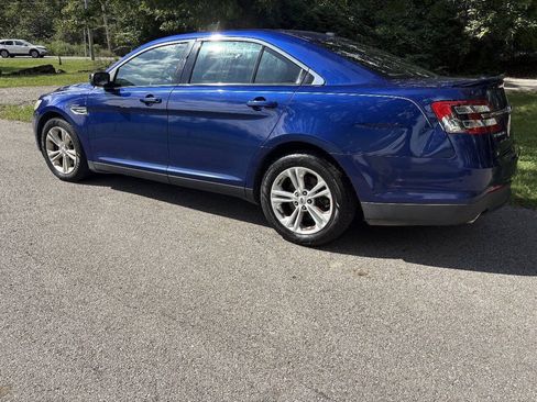 Used 2014 Ford Taurus SEL FWD image 5