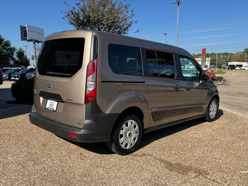 Used 2019 Ford Transit Connect XL image 8