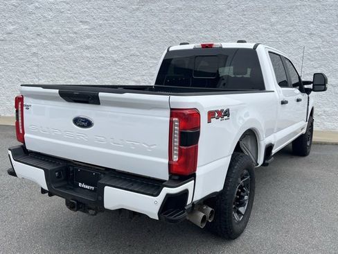 Used 2024 Ford F250 XL w/ STX Appearance Package image 8