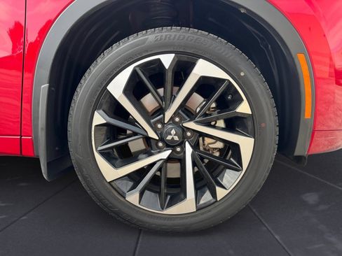 Used 2024 Mitsubishi Outlander SEL AWD/4WD image 14
