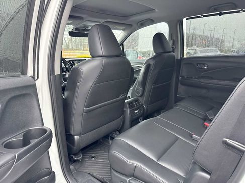 Used 2022 Honda Pilot Special Edition image 12
