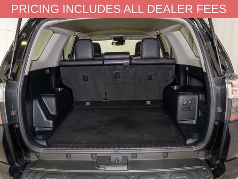 Used 2022 Toyota 4Runner TRD Off-Road Premium AWD/4WD image 5