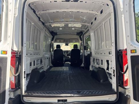 Used 2024 Ford Transit 250 148 Medium Roof w/ Load Area Protection Package image 5