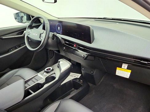 Used 2024 Kia EV6 Light AWD/4WD image 22