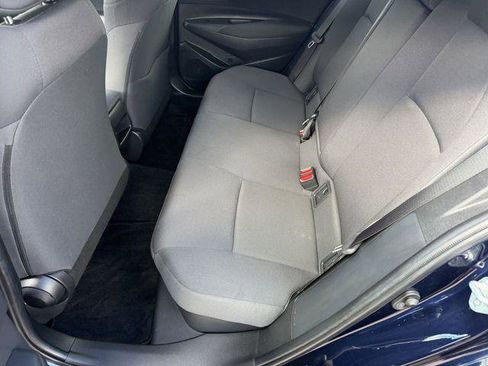 Used 2021 Toyota Corolla LE image 20