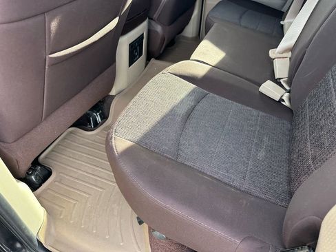 Used 2017 RAM 1500 Big Horn image 32