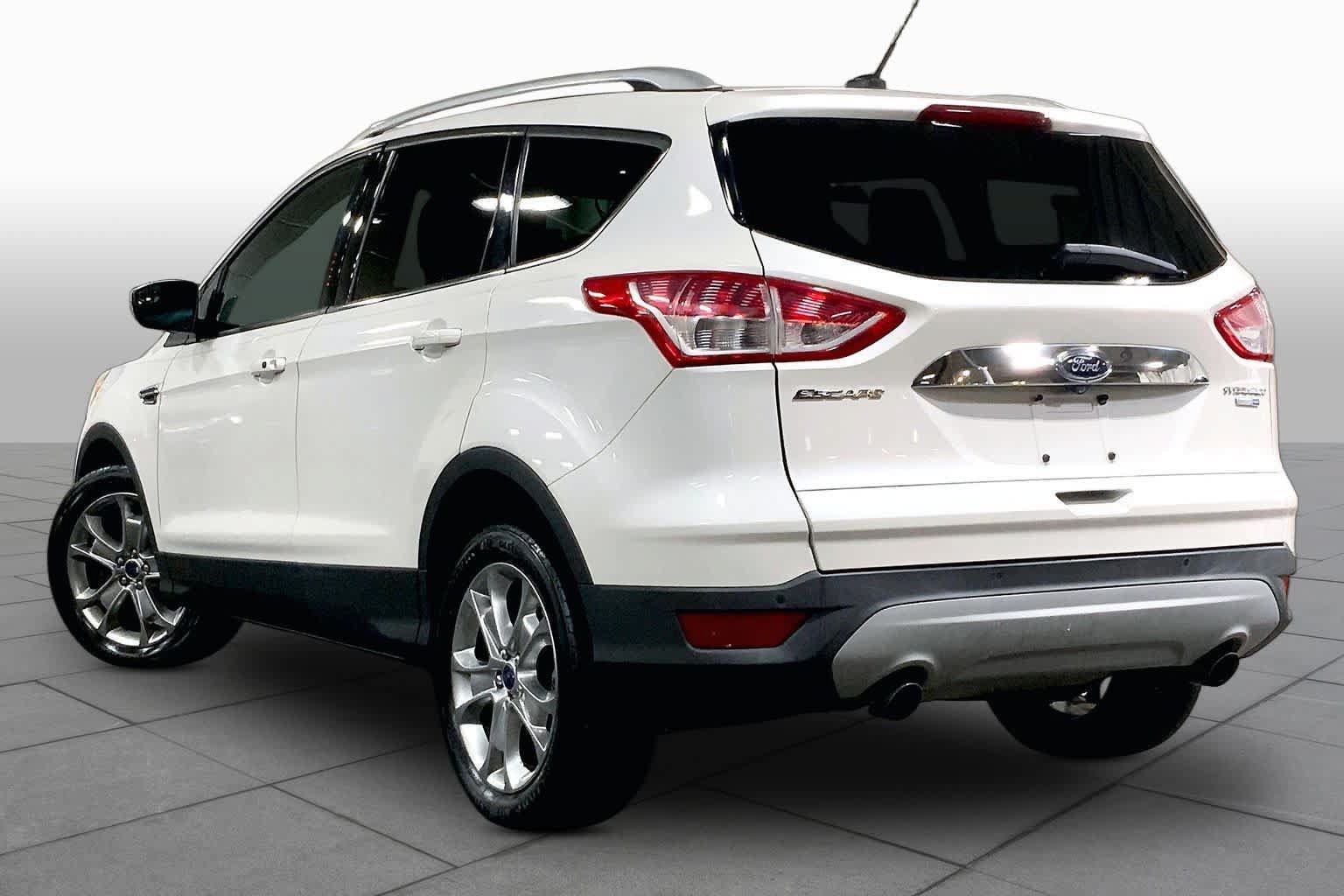Used 2014 Ford Escape Titanium AWD/4WD image 12