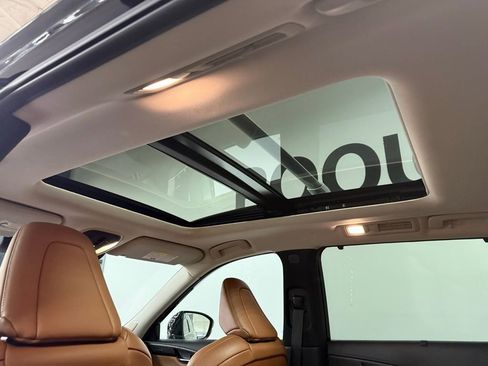 Used 2023 INFINITI QX60 Sensory w/ Vision Package AWD/4WD image 18