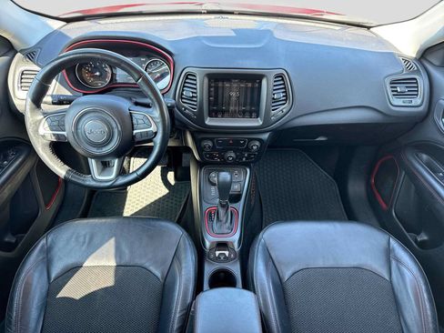 Used 2018 Jeep Compass Trailhawk w/ Cold Weather Group AWD/4WD image 14