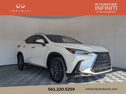 Used 2025 Lexus NX 250 FWD image 1