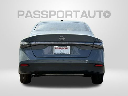 New 2026 Nissan Sentra SV w/ SV Convenience Package FWD image 5