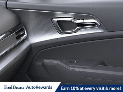 New 2025 Kia Sportage LX image 26