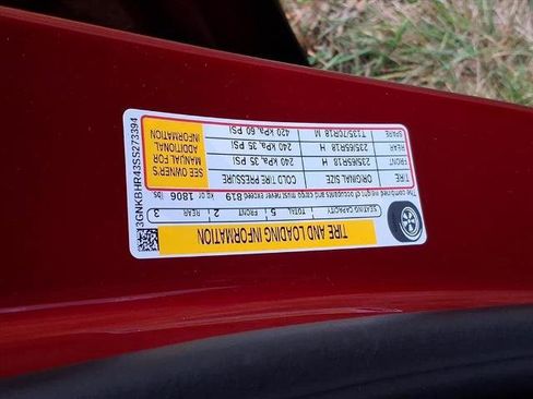 New 2025 Chevrolet Blazer LT w/ Convenience Package image 30