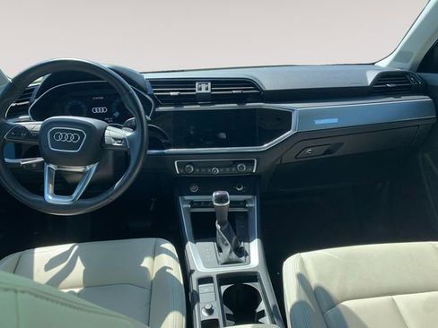 Used 2022 Audi Q3 2.0T Premium image 10