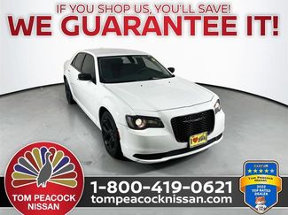 Used 2022 Chrysler 300 Touring w/ Sport Appearance Package RWD video 1