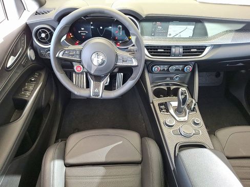 New 2024 Alfa Romeo Stelvio Quadrifoglio image 8