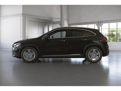Used 2023 Mercedes-Benz GLA 250 4MATIC image 35