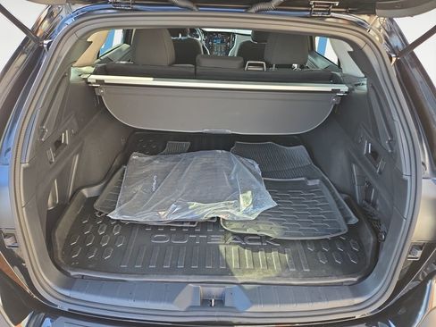 Certified 2025 Subaru Outback Premium w/ Popular Package #1A image 16