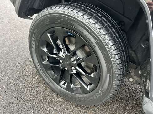 Used 2022 Jeep Wrangler Unlimited Sahara w/ Cold Weather Group image 14