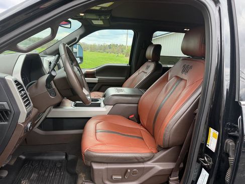 Used 2019 Ford F450 King Ranch w/ King Ranch Ultimate Package image 26