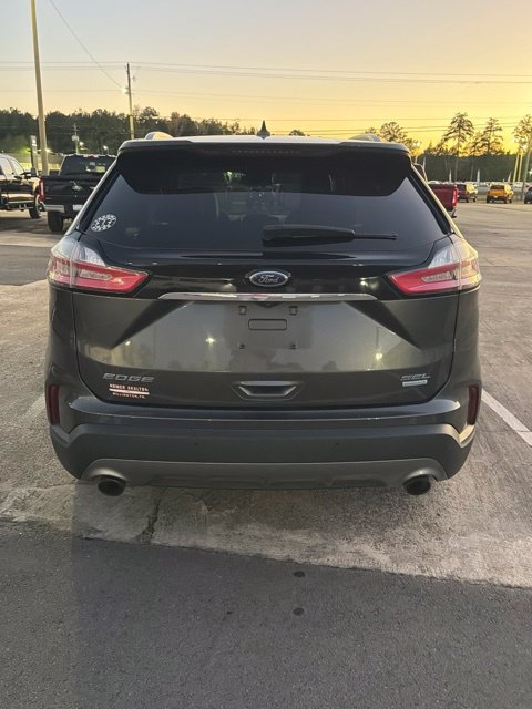 Used 2020 Ford Edge SEL w/ Convenience Package FWD image 4