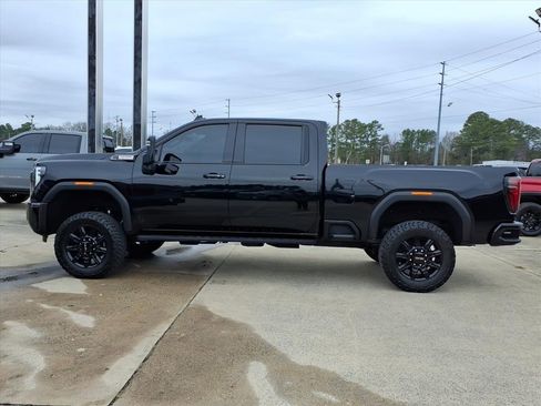 Used 2024 GMC Sierra 2500 AT4 w/ AT4 Premium Plus Package image 4