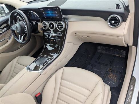 Used 2020 Mercedes-Benz GLC 300 GLC 300 w/ Parking Assistance Package image 20