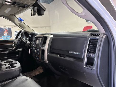 Used 2017 RAM 2500 Laramie image 12
