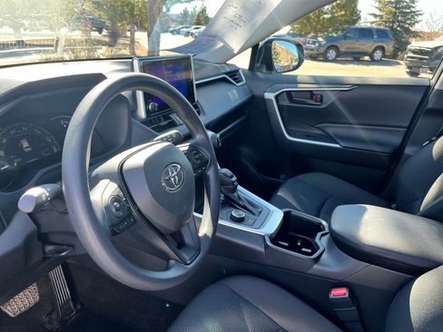 Used 2025 Toyota RAV4 LE image 15