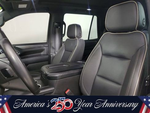 Used 2023 GMC Yukon SLT AWD/4WD image 24