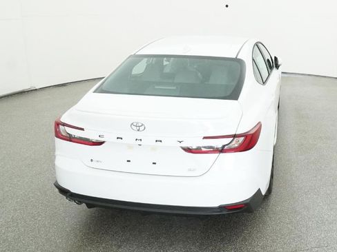 New 2026 Toyota Camry SE image 29