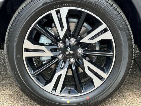 New 2025 Mitsubishi Eclipse Cross SE image 26